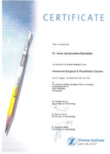 chirurgia stomatologiczna - certyfikat specjalisty stomatologa Medicodent Kielce